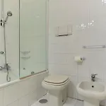 P-suite Plaza Apartamento *