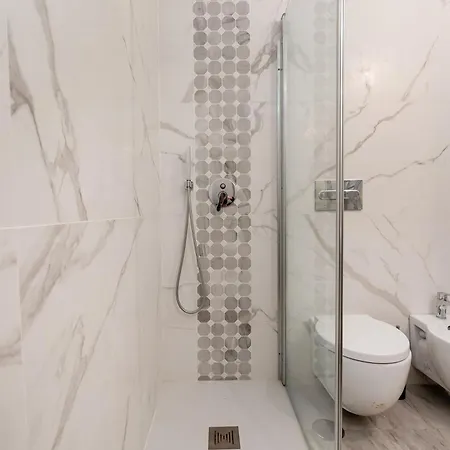 Apartment P-suite Plaza